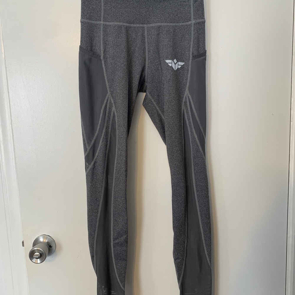 High waisted leggings